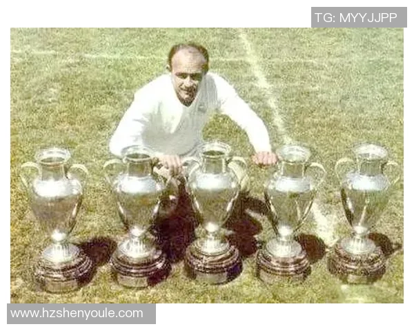 德国足球传奇球星的崛起与辉煌成就回顾