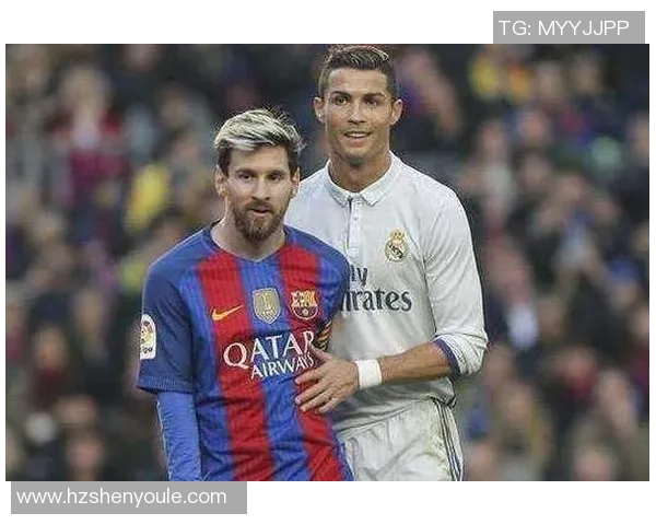 穿着15号球衣的足球明星展示精彩瞬间引领赛场风潮带来无限可能